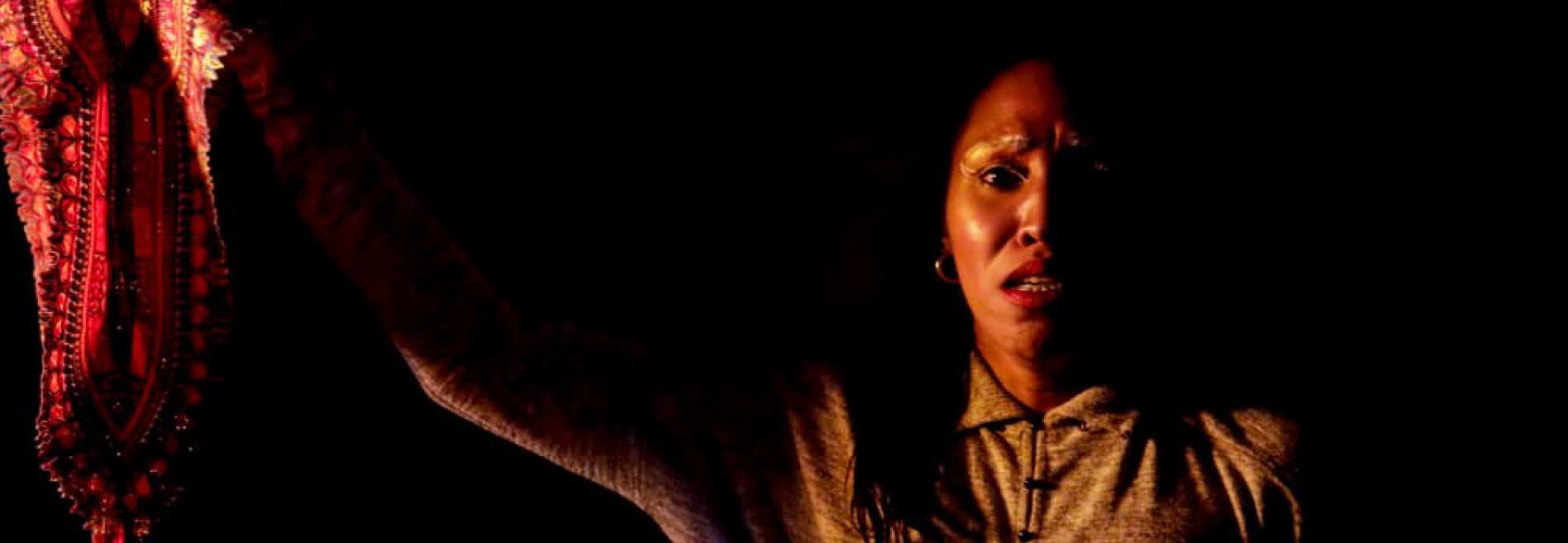 De la poesía al teatro