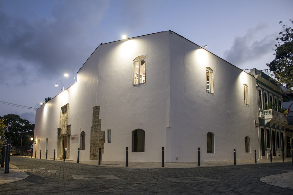 Noche Larga de Museos